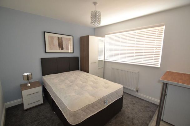 1 bedroom house of multiple occupation to rent - Photo 1