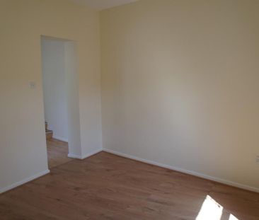 1 bedroom semi-detached bungalow to rent - Photo 6
