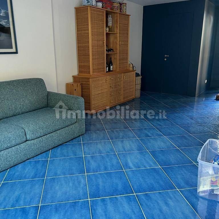 Villa plurifamiliare Strada Lungomare, Lungomare Di Sabaudia, Sabaudia - Photo 1