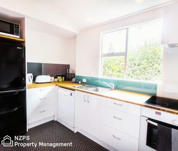 1/67 Manor Place, City Centre (Dunedin) - Photo 1