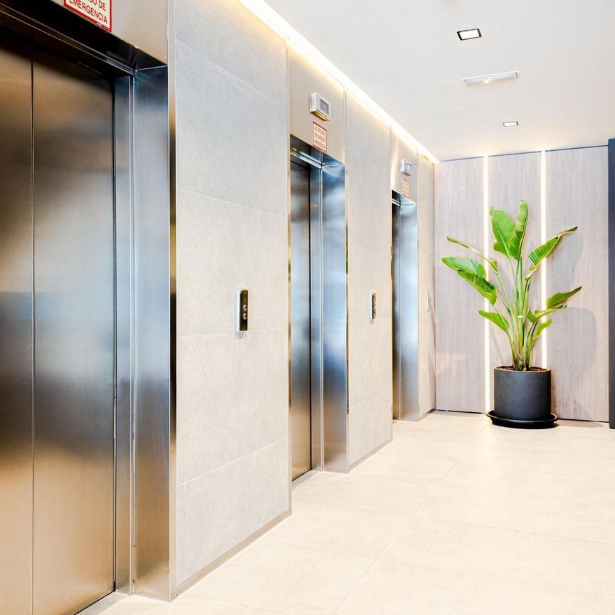 Estudio de alquiler en San Benito, 193, Almenara -Ventilla - Photo 1