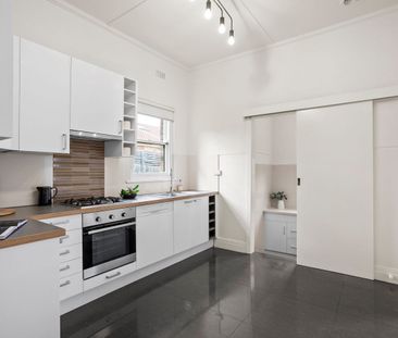 Short term lease only – Comfort and Style in a Prime Lifestyle Posi... - Photo 5