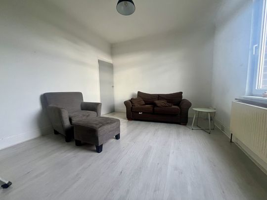 Bottom Boat Road, Wakefield, Stanley - Photo 1