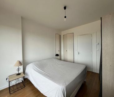 Location Appartement 3 pièces 65m² ROMANS SUR ISERE 26100 - Photo 2