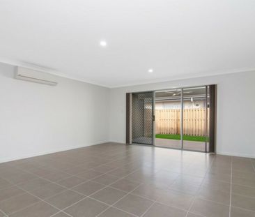 Low maintenance 3 bedroom duplex - Photo 2