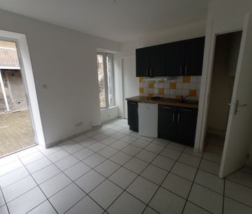 F2 SECTEUR MAISON DES SPORTS - Photo 3