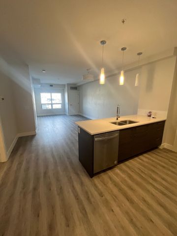 Soho Kelowna – Third Floor - Photo 4