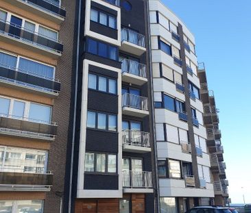 Recent modern 2 slaapkamer -appartement in het centrum van Koksijde... - Photo 5