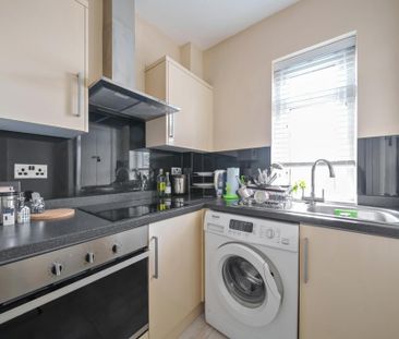 1 bedroom property to rent - Photo 4