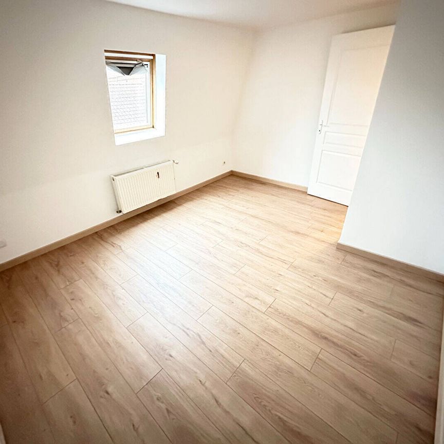 Location maison 7 pièces 160.27 m² à Roubaix (59100) - Photo 1