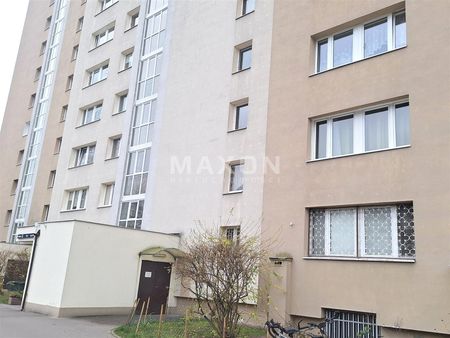 Tuż przy metrze - Photo 4