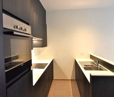 Modern gelijkvloers appartement tegenover park Pastoorsbos Beveren - Foto 3