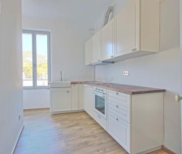 Appartement 2 pièce(s) 1 chambre(s) 49.83 m² - Photo 2