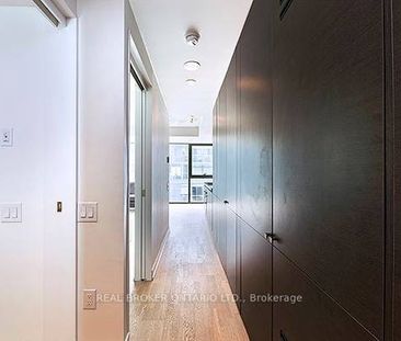 KING WEST 1 BED LOFT - Photo 1