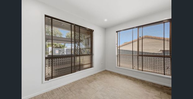 Seen the rest? Come see the best...A/C, Solar, Pool, Huge yard, Renovated throughout... - Photo 1