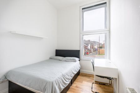 2 bedroom apartment to rent - Photo 5