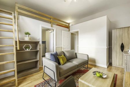 1 bedroom flat to rent - Photo 2