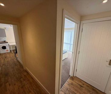 Kisar Court, Salisbury Street, SO15 - Photo 3