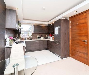 2 Bed Terraced House, St. Kildas Road, HA1 - Photo 6