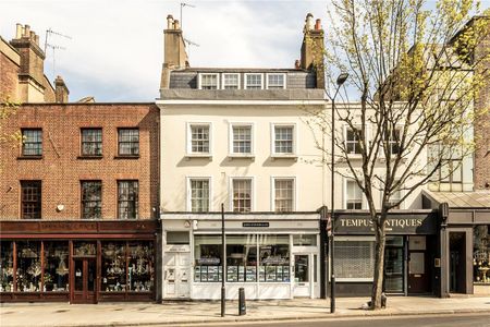 Kensington Church Street, Kensington, W8 - Photo 3