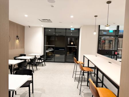 For Lease - 7950 Bathurst Street Unit# 2210, Vaughan, Ontario - Photo 5