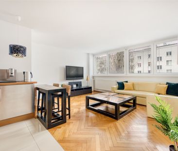 Łódź, Śródmieście, 10 Lutego - Фото 3