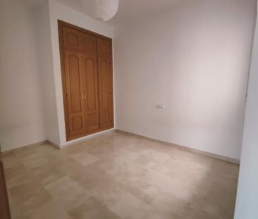 Piso de alquiler en Calle San Millán, 10, El Ejido - Photo 3