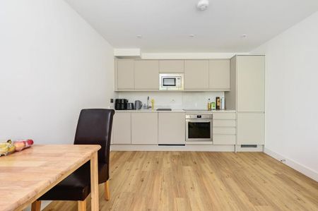 1 bedroom apartment to rent - Photo 4