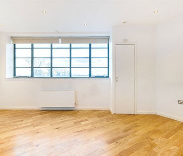 Leigham Court Road, Streatham, London, SW16 flat to rent - Photo 1