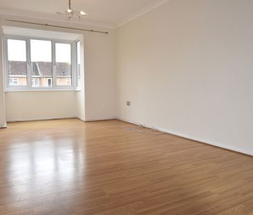 12a The Wheatbutts, Eton Wick, Windsor,SL4 - Photo 1