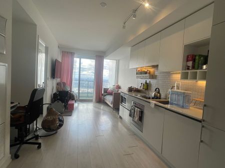 For Lease - 5 Buttermill Avenue Unit# 6006, Vaughan, Ontario - Photo 2