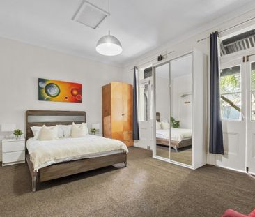 Redfern - Photo 6