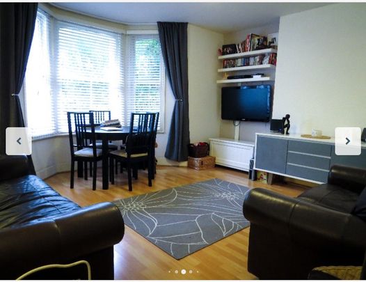 2 Bed Flat, Manor Park, SE13 - Photo 1