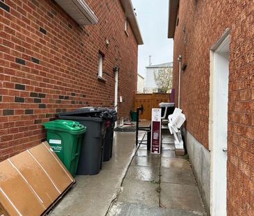 For Lease - 640 Farwell Crescent, Mississauga, Ontario - Photo 4