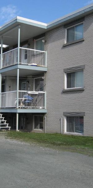 2560 RUE BONIN LIBRE - Photo 1