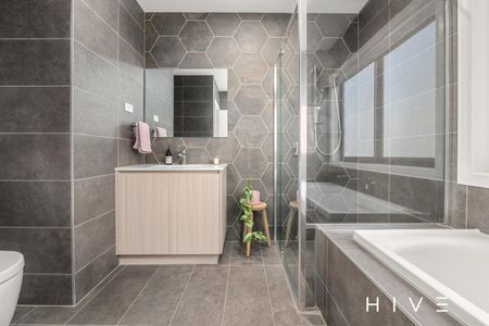 26/45 Negus Crescent, Watson ACT 2602 - Townhouse For Rent | Domain - Photo 3