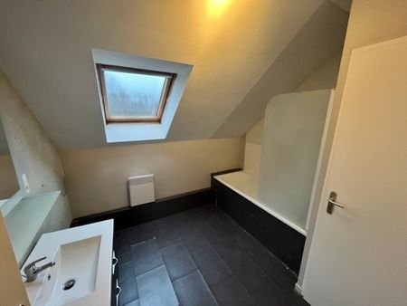 Location Maison 4 pièces 78m² FLEURBAIX 62840 - Photo 4