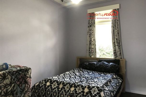 Tidy 3-Bedroom Home Close to Town - Photo 1