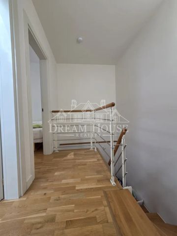 Pronájem mezonetového bytu 3+kk/T, 69 m - Фото 3