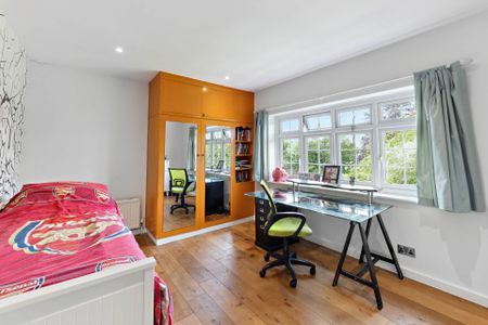 Longdown Lane North, Ewell - Photo 5