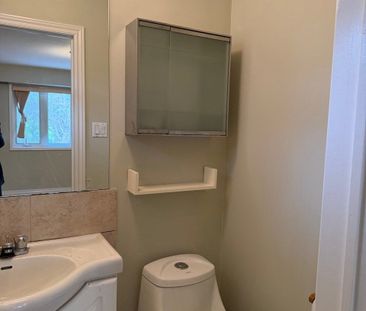 For Lease - 22 Whitelock Crescent Unit# Main, Toronto, Ontario - Photo 4