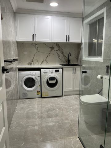 Sunshine North - Photo 2