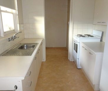 2/18 Talbot Avenue, Balwyn VIC 3103 - Apartment For Rent | Domain - Photo 6