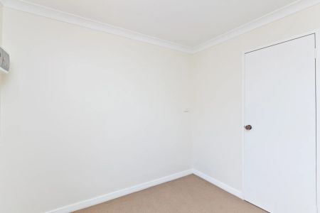TOWNHOUSE, ONE OF 6! - Photo 2