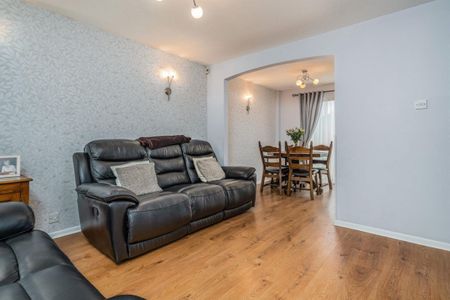 Aylets Field, HARLOW - Photo 4
