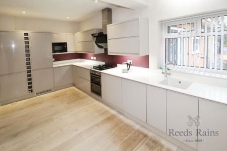 3 bedroom bungalow to rent - Photo 4