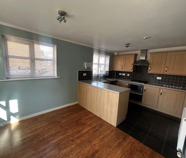 4 bedroom house to rent - Photo 3
