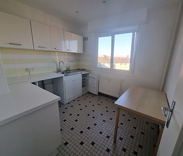 Location : appartement meublé T1 (35 m² Carrez) à STRASBOURG - Photo 1