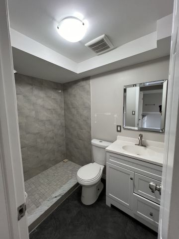 For Lease - 87 Barrett Crescent Unit# Walkout Basement, Barrie, Ontario - Photo 5
