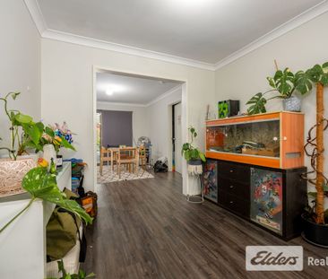 Family Living in a Cul-De-Sac - Photo 2